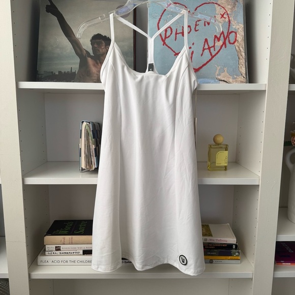 NWT VUORI White One Shot Tennis Dress - Picture 5 of 10